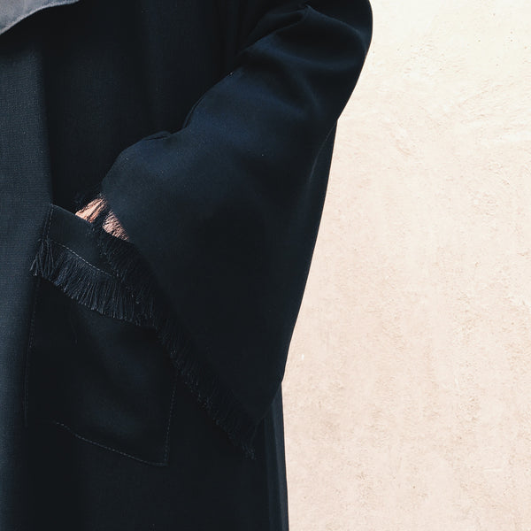 Capsule Collection : Fringe Pocket Abaya