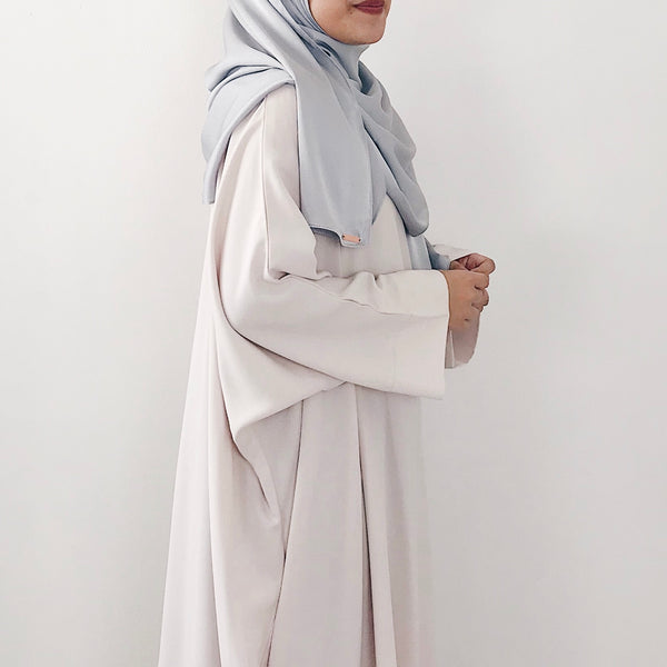 Satin Crepe : Silver