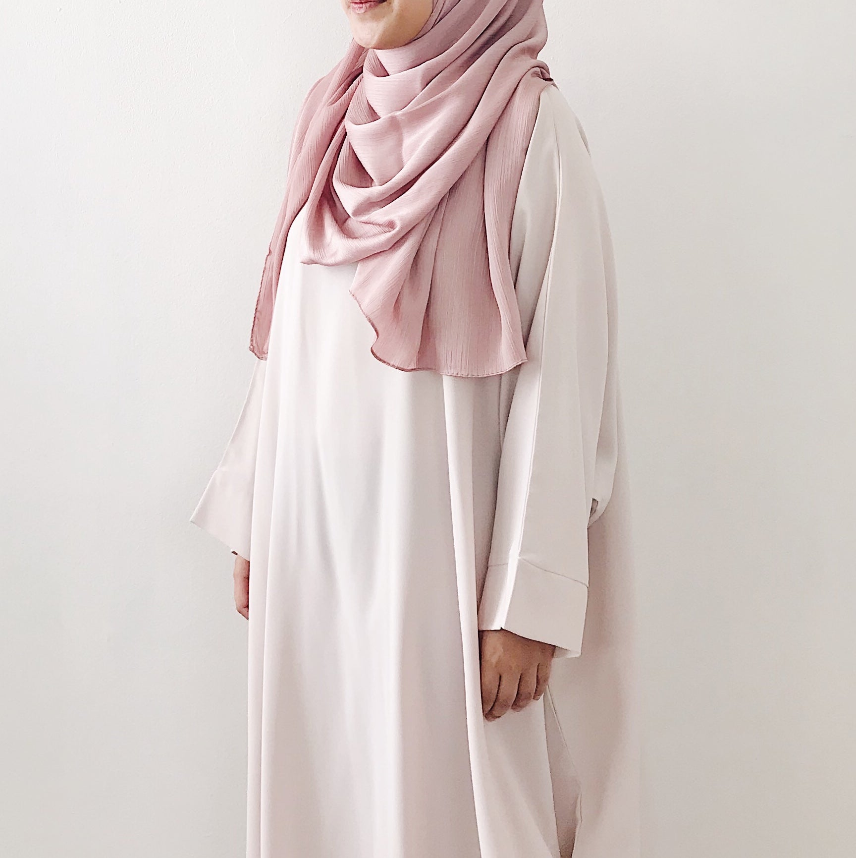 Textured Satin : Pink