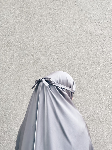 Satin Silk Telekung : Silver Mist