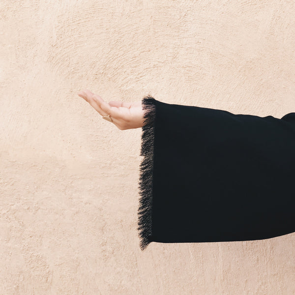 Capsule Collection : Fringe Pocket Abaya