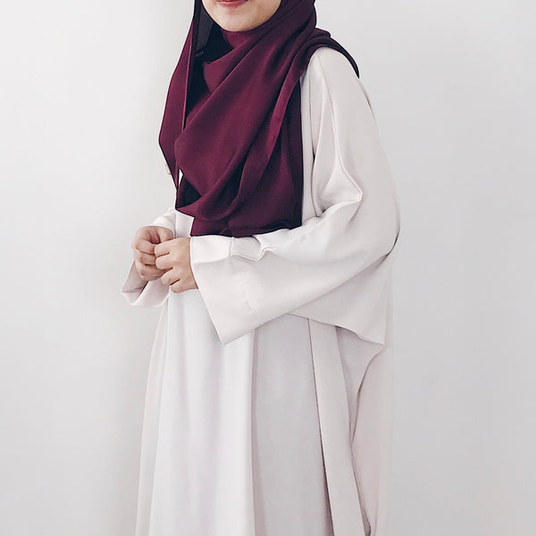 Satin Crepe : Maroon