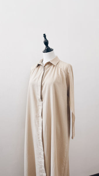 Front-Button Dress : Cream