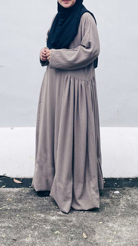 Side Ruffle Dress : Taupe