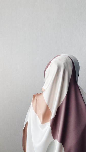 Printed : Abstract in Neutral