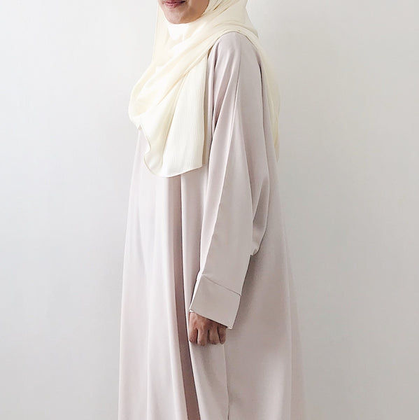 Textured Satin : Dove