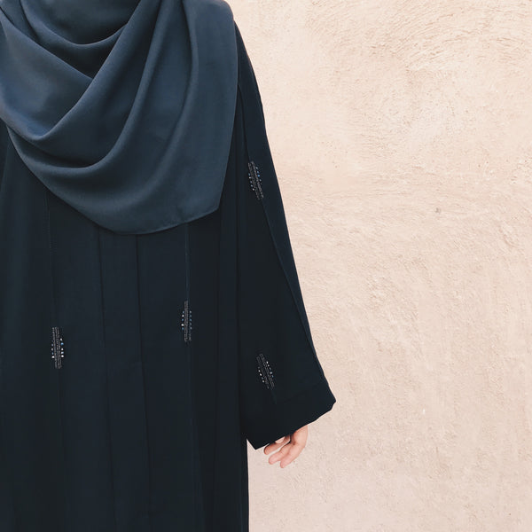 Capsule Collection : Hand-Beaded Abaya