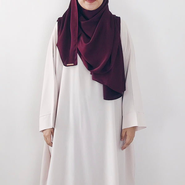 Satin Crepe : Maroon