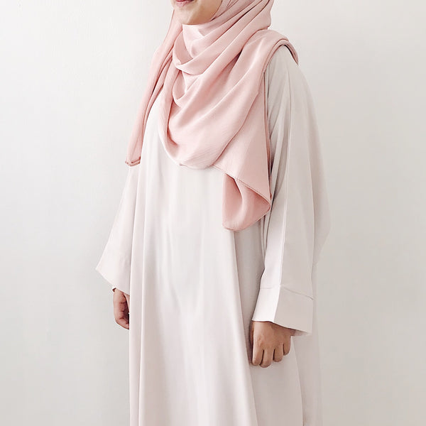 Textured Satin : Baby Pink