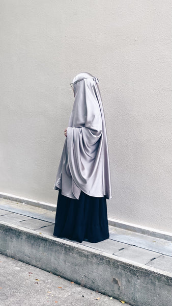 Satin Silk Telekung : Silver Mist