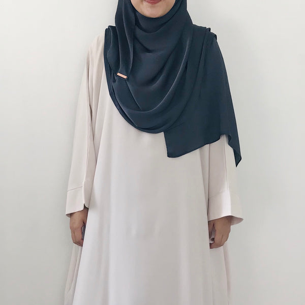 Textured Satin : Ash Grey