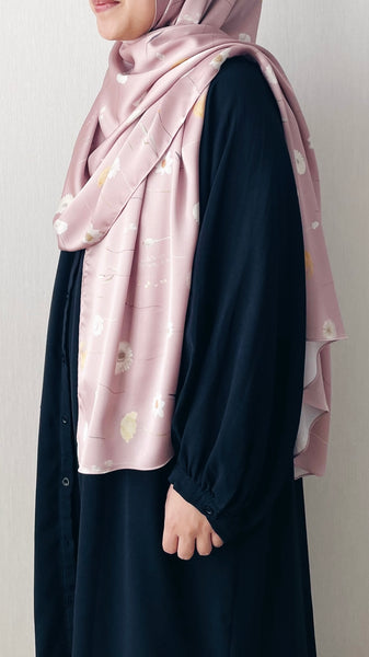 Printed : Portrait in Rose