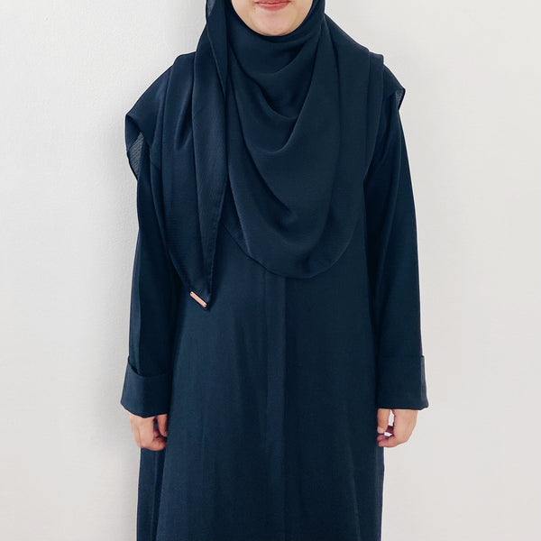 Textured Satin : Black