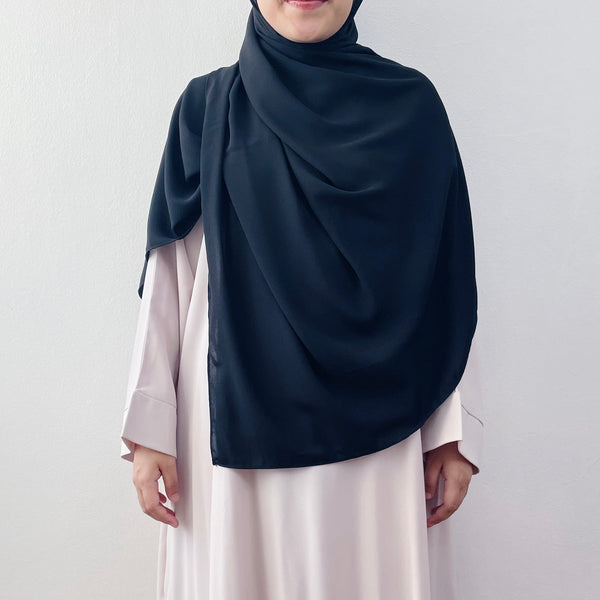 Super Wide Shawl (PC) : Ash