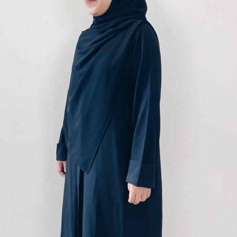 Tie-Back Shawl : Black