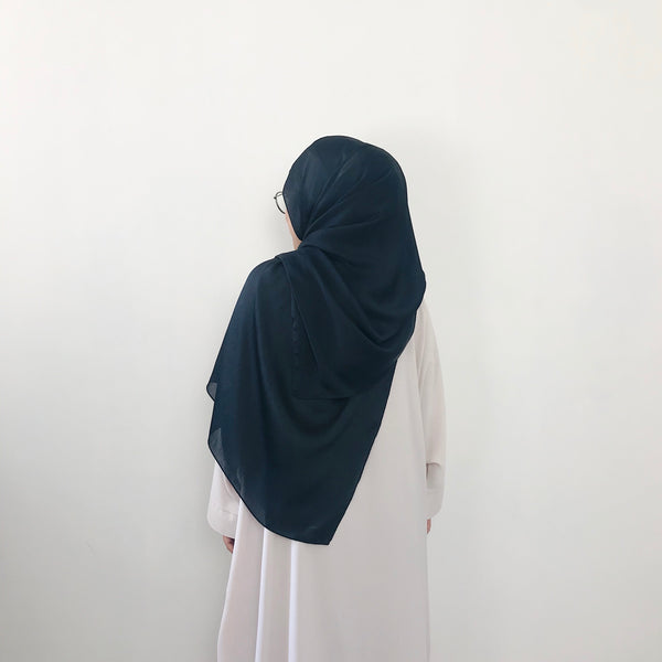 Textured Satin : Black