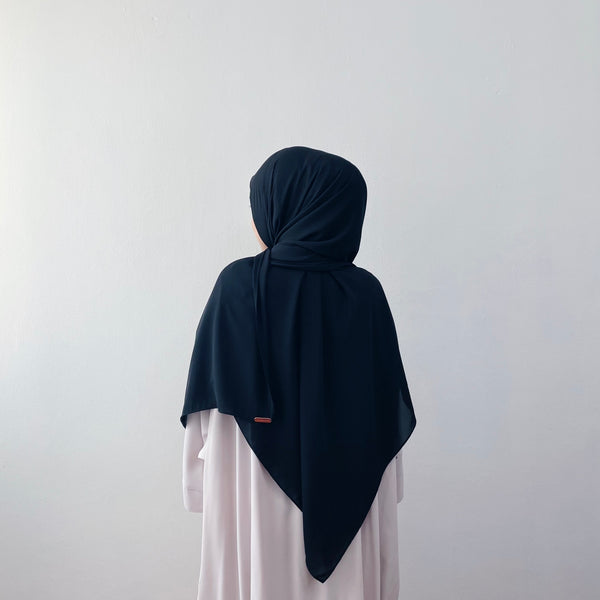 Super Wide Shawl (PC) : Ash