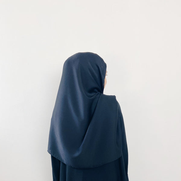 Textured Satin : Black