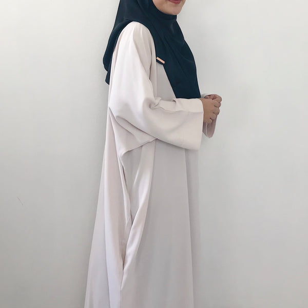 Textured Satin : Black