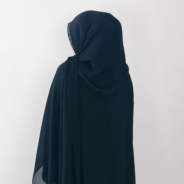 Pleats : Black