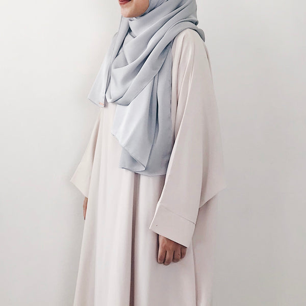 Satin Crepe : Silver