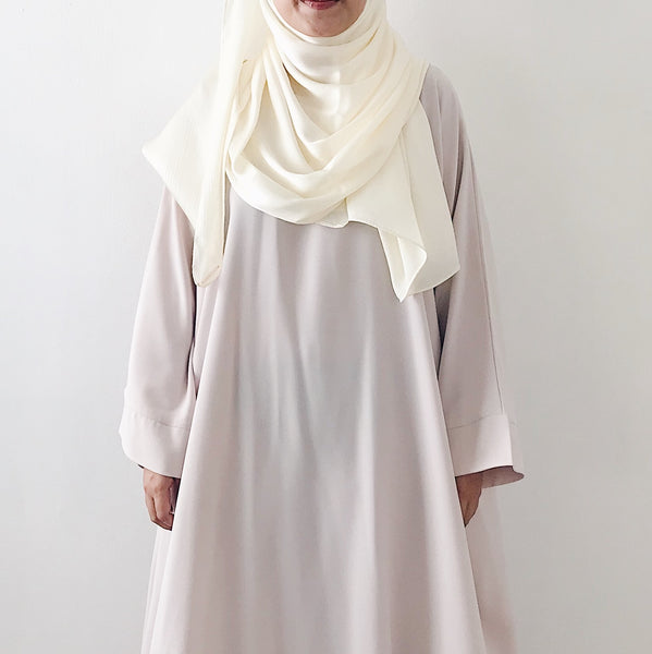 Textured Satin : Dove