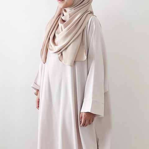 Textured Satin : Hazel