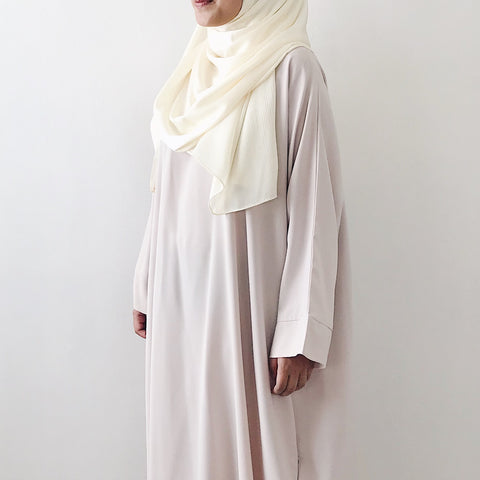 Textured Satin : Dove