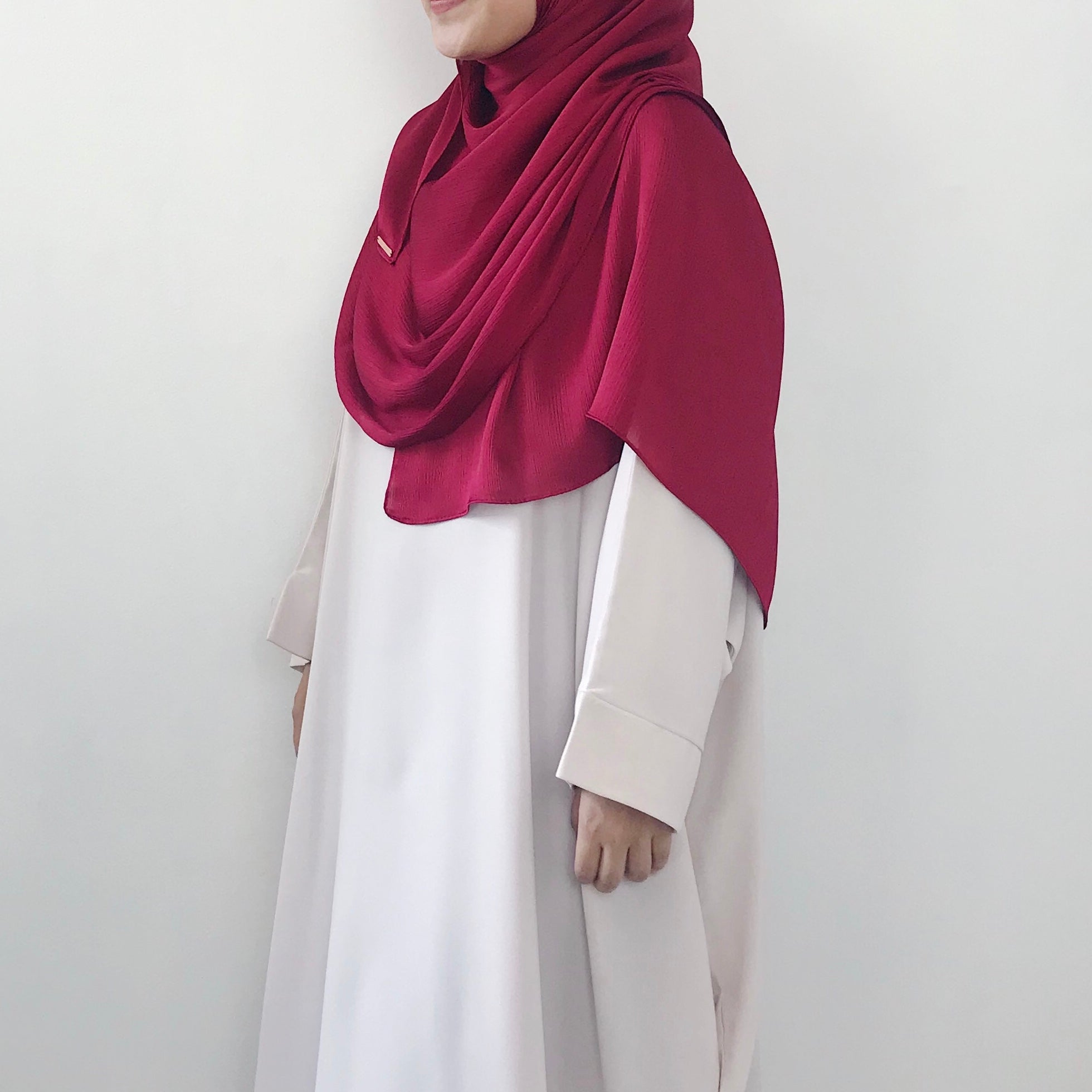 Textured Satin : Cherry