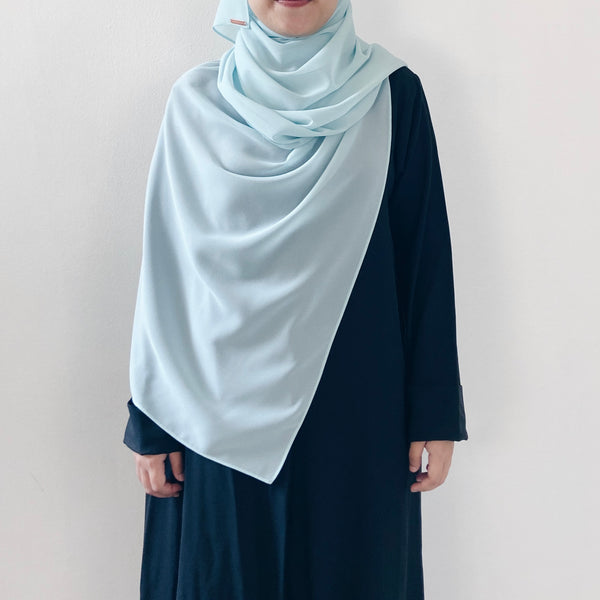 Tie-Back Shawl : Cloud