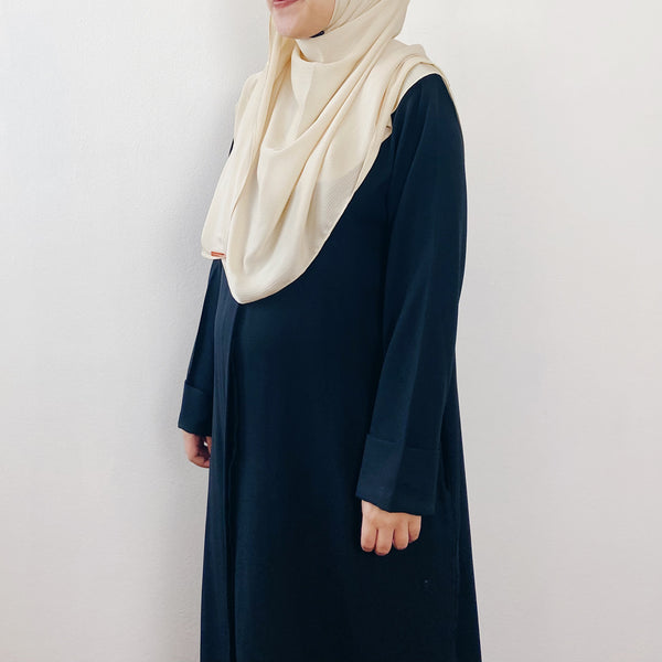 Textured Satin : Cream