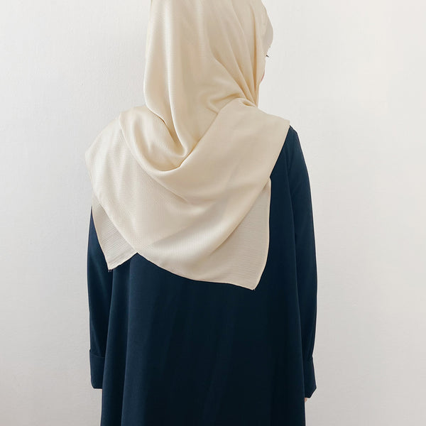 Textured Satin : Cream