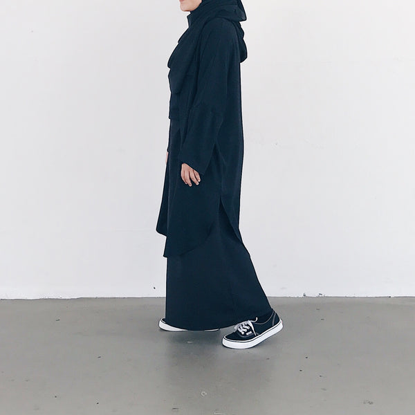 Mid-Cut Cardigan : Black