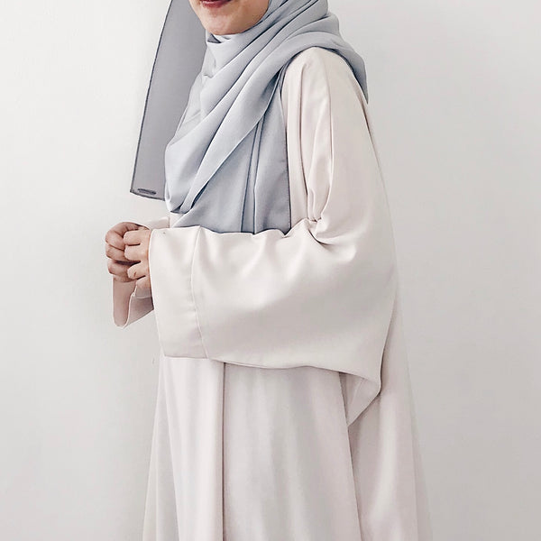 Satin Crepe : Silver