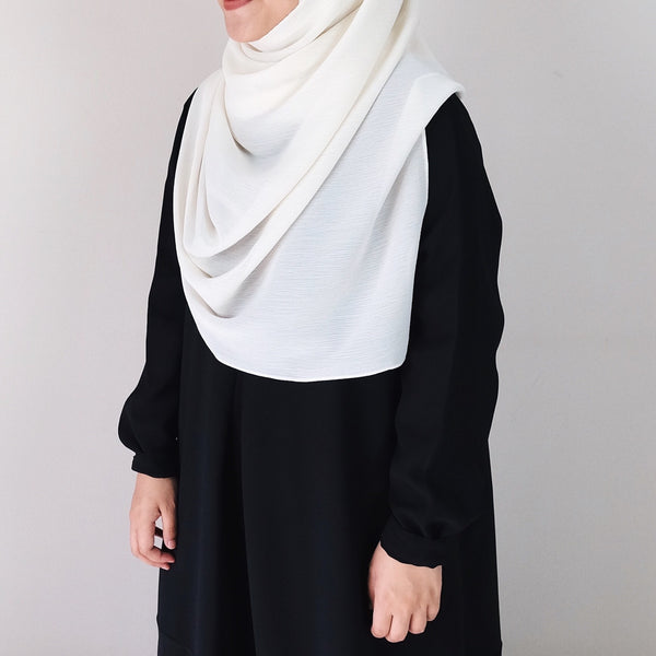 Textured Chiffon : Dove