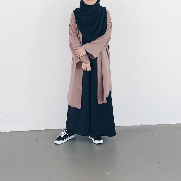 Mid-Cut Cardigan : Hazel