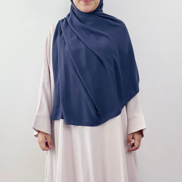 Super Wide Shawl (PC) : Graphite