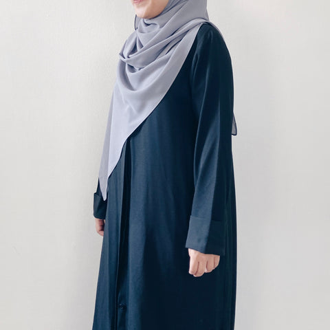 Tie-Back Shawl : Grey