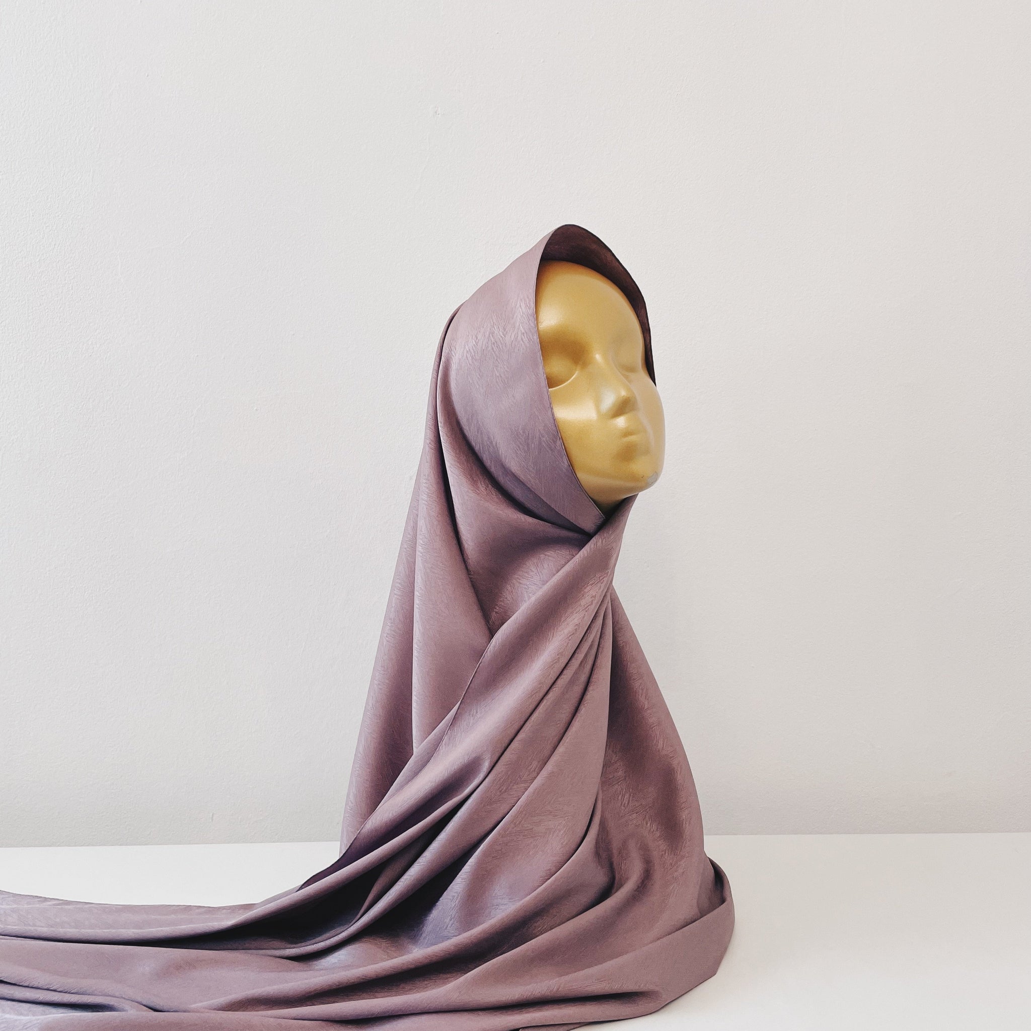 AS/IS - Lined Satin : Lilac