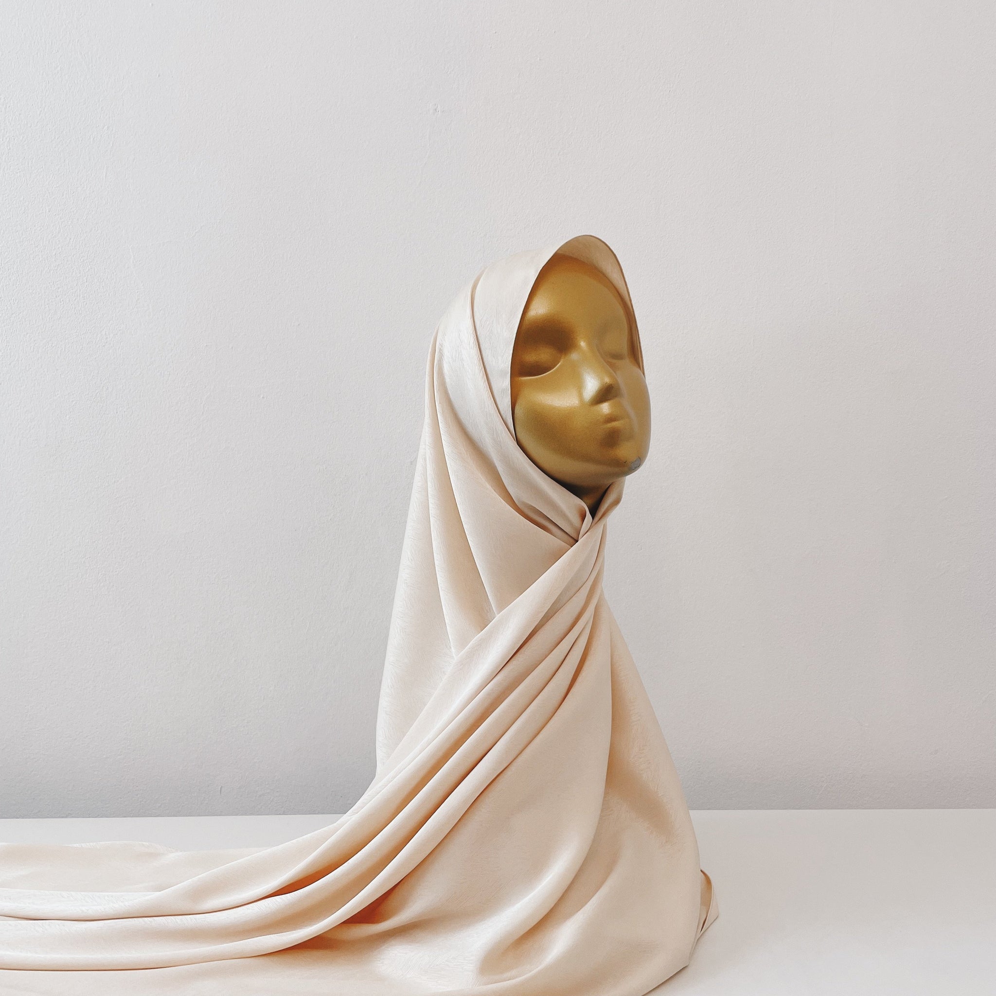 AS/IS - Lined Satin : Cream