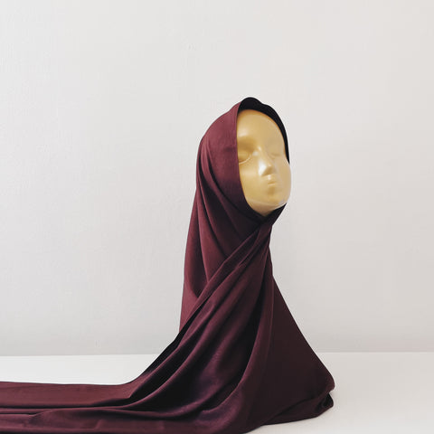 Lined Satin : Maroon