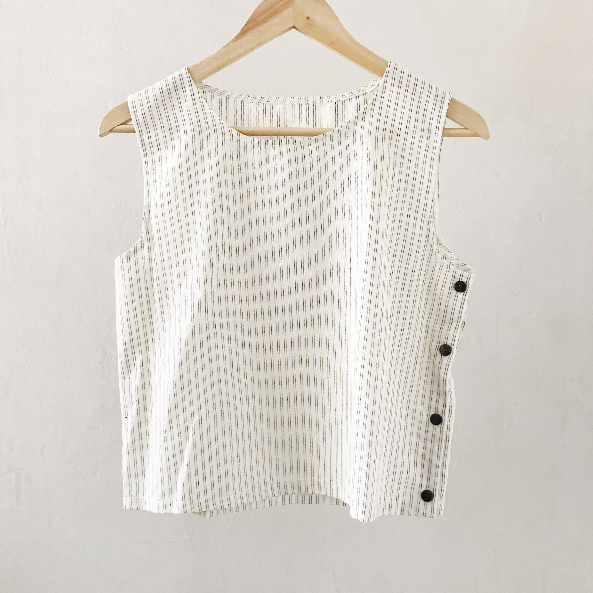 Cotton Linen Top : D