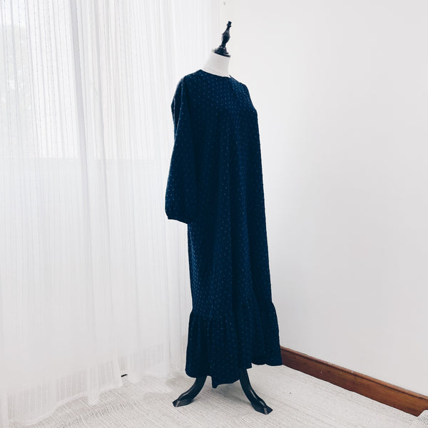 The Dotted Dress : Black