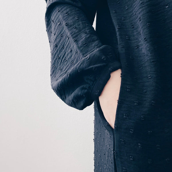 The Dotted Dress : Black