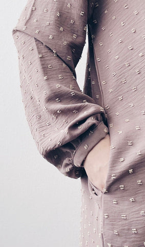 The Dotted Dress : Oat