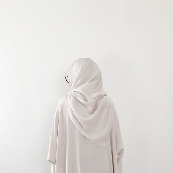 Textured Satin : Ivory