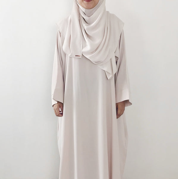 Textured Satin : Ivory