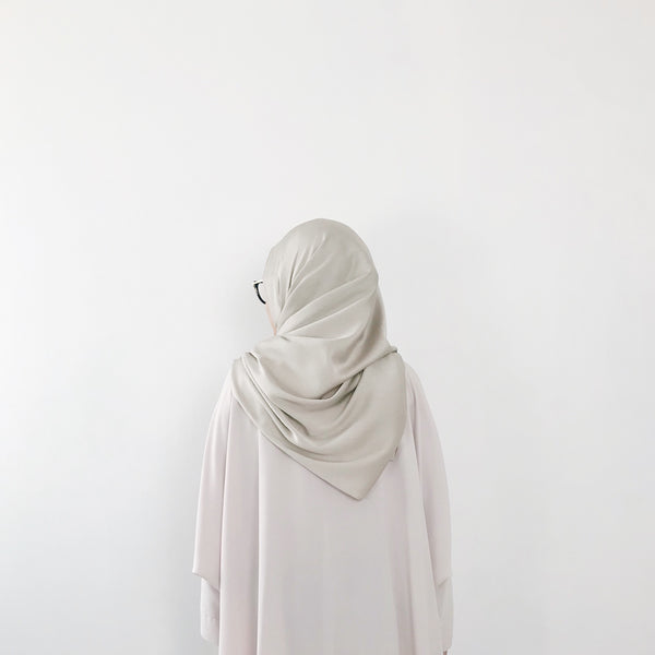 Textured Satin : Champagne