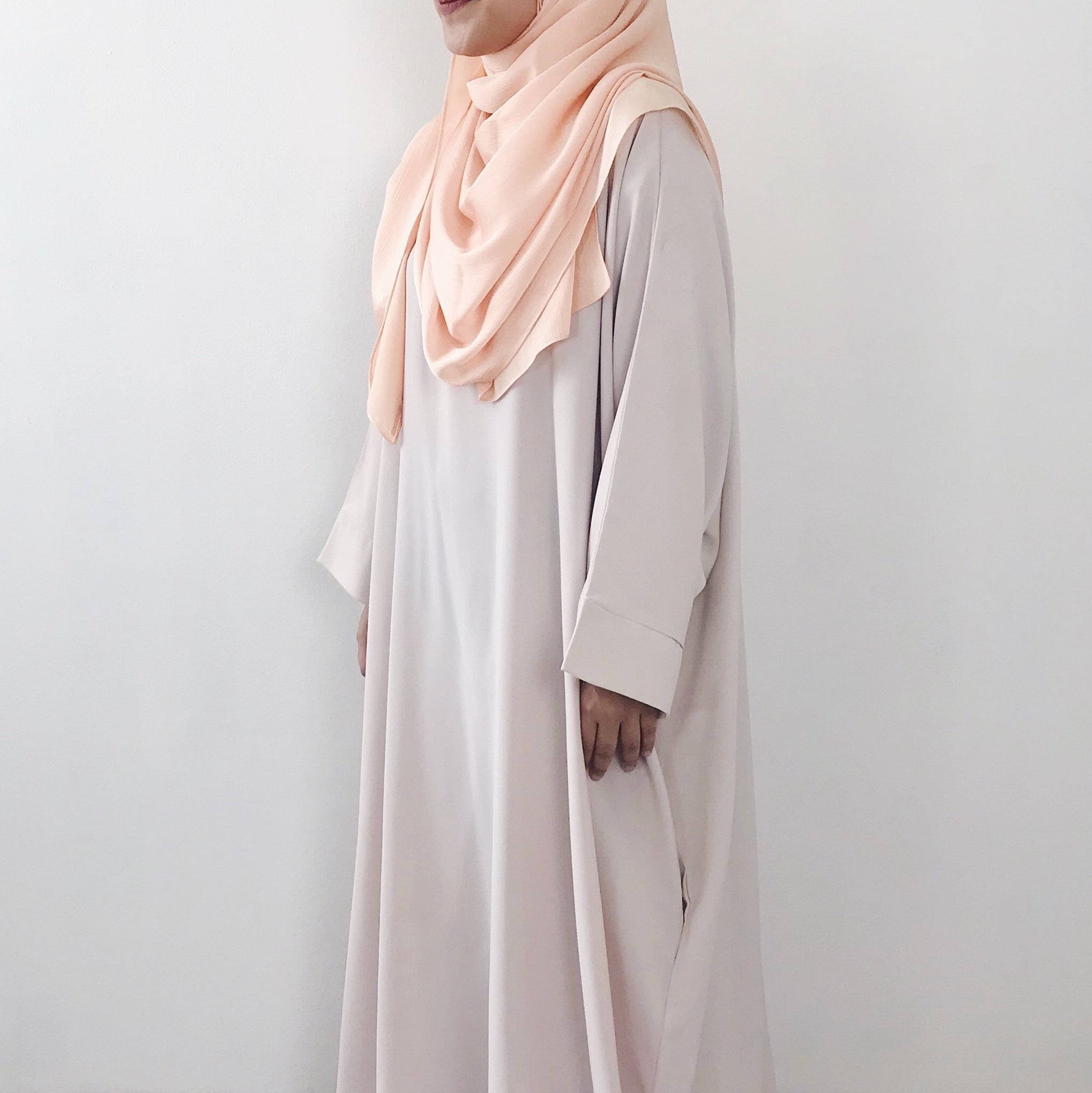 Textured Satin : Peach