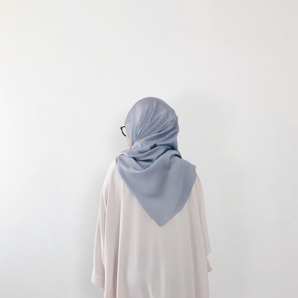 AS/IS - Textured Satin : Silver Mist